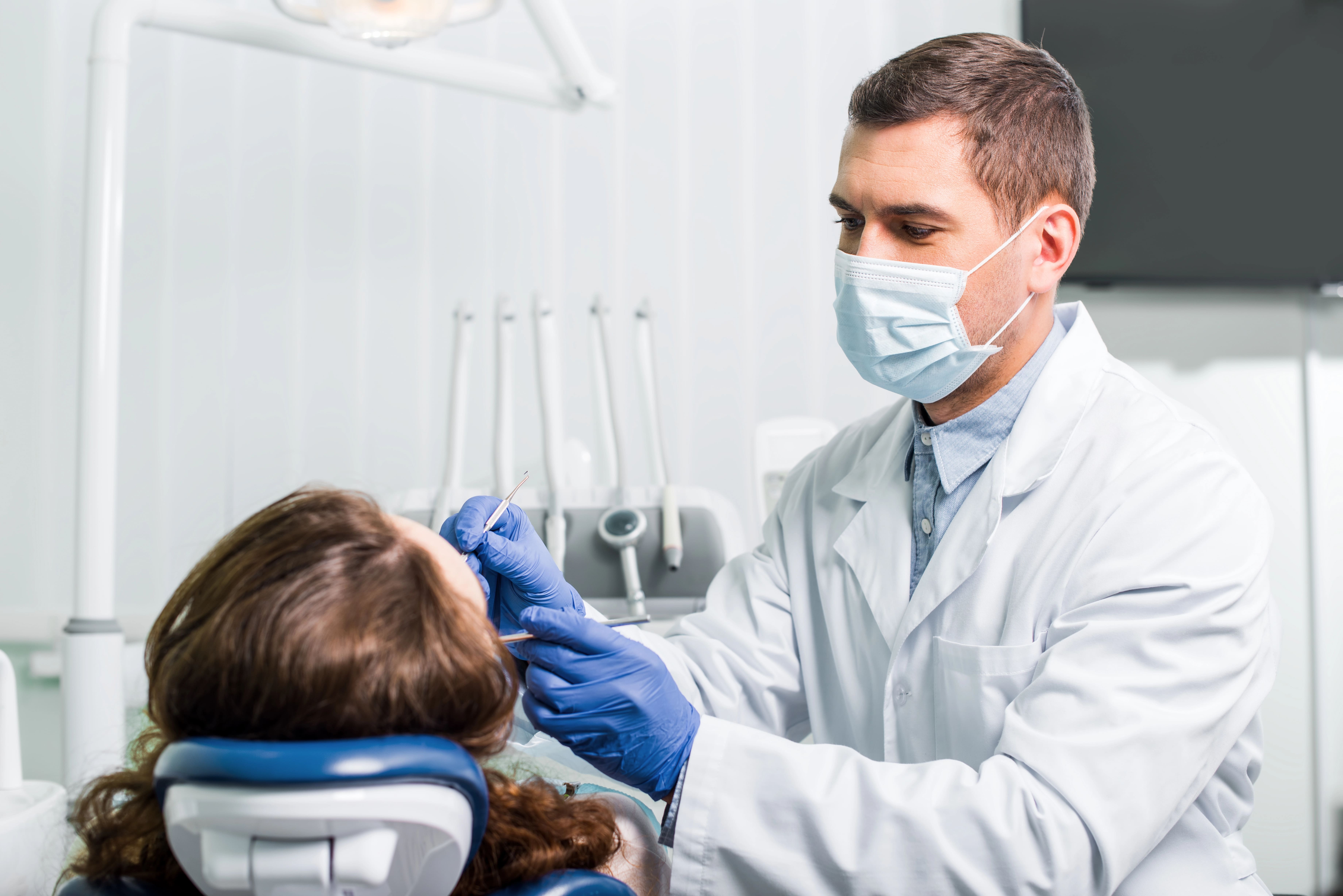 Navigating Root Canal Treatment Side Effects: A Comprehensive Guide